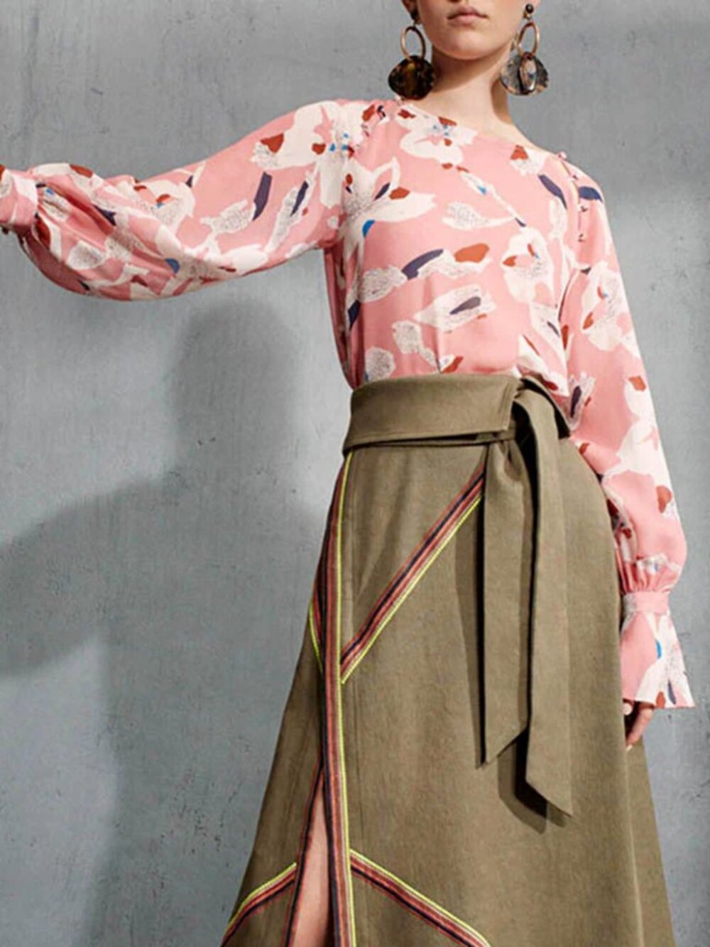 Tanya Taylor Silk Floral Hand-Painted Pink Boat Neck Bell Cuff Top 4